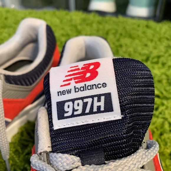 Men’s New Balance 997H - Picture 4 of 6